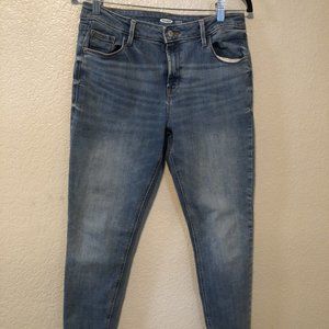 Old Navy Rockstar Super Skinny Mid Rise Light Wash Jeans Size 12